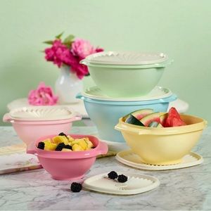 New Tupperware Limited Edition Servialier Bowls